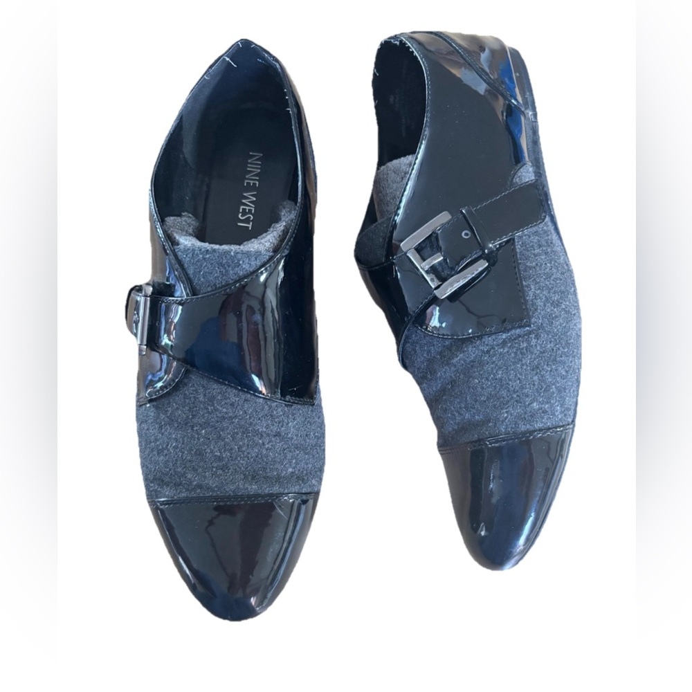 Nine West Black and Gray buckle flats size 8